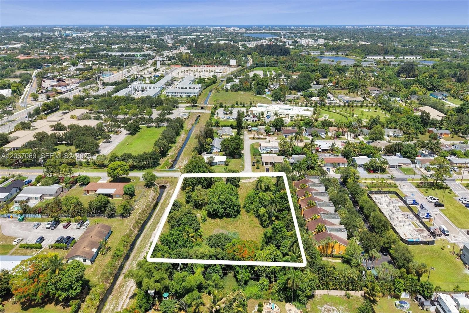 4137 Gulfstream Rd, Lake Worth, FL 33461 photo 2