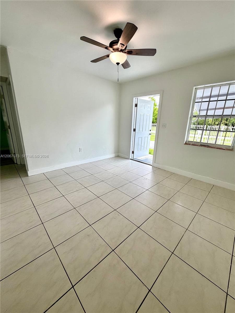 12841 Green Ave, Miami, FL 33167 photo 4