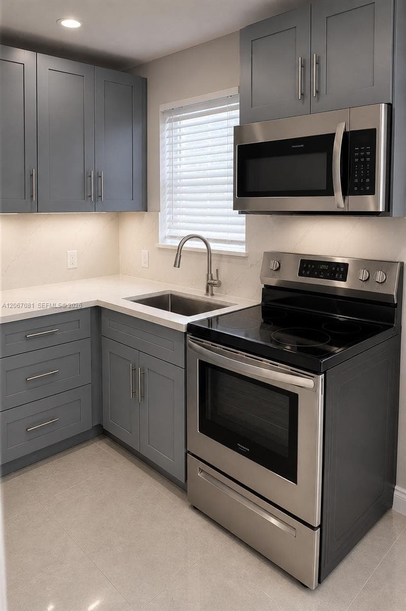 2358 NW 58th St, Miami, FL 33142 photo 3