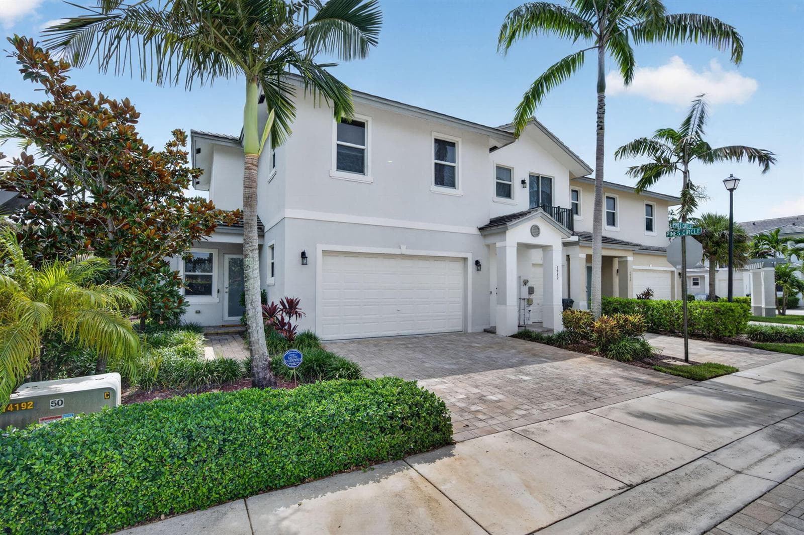 6994 Pines Circle, Coconut Creek, FL 33073 photo 4