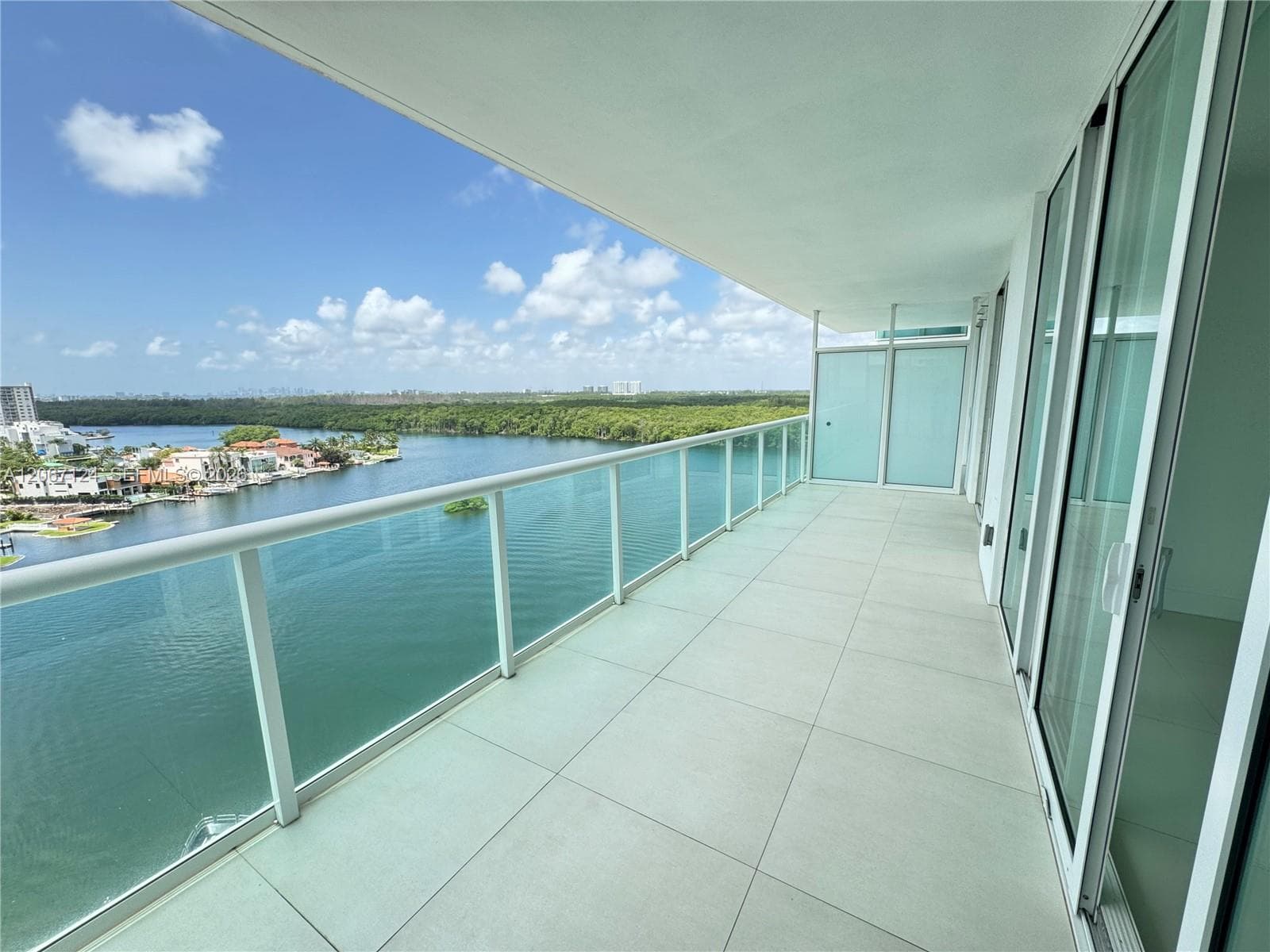 400 Sunny Isles Blvd # 1221, Sunny Isles Beach, FL 33160 photo 2