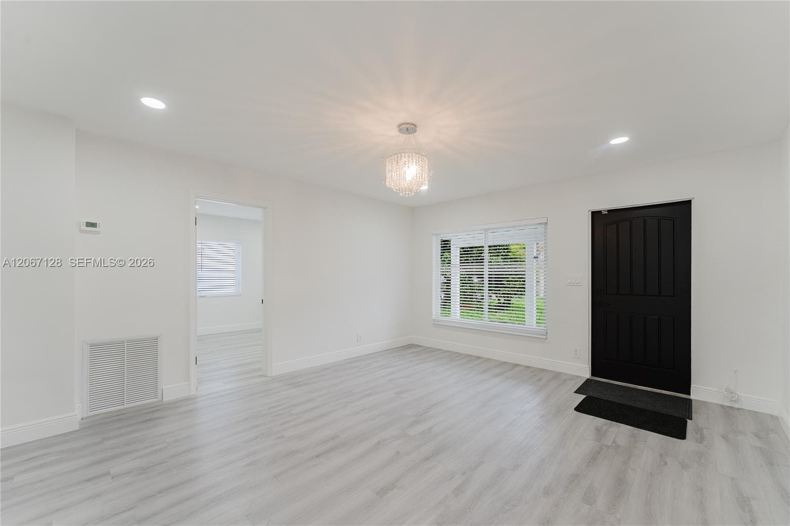 481 NE 51st St, Oakland Park, FL 33334 photo 5