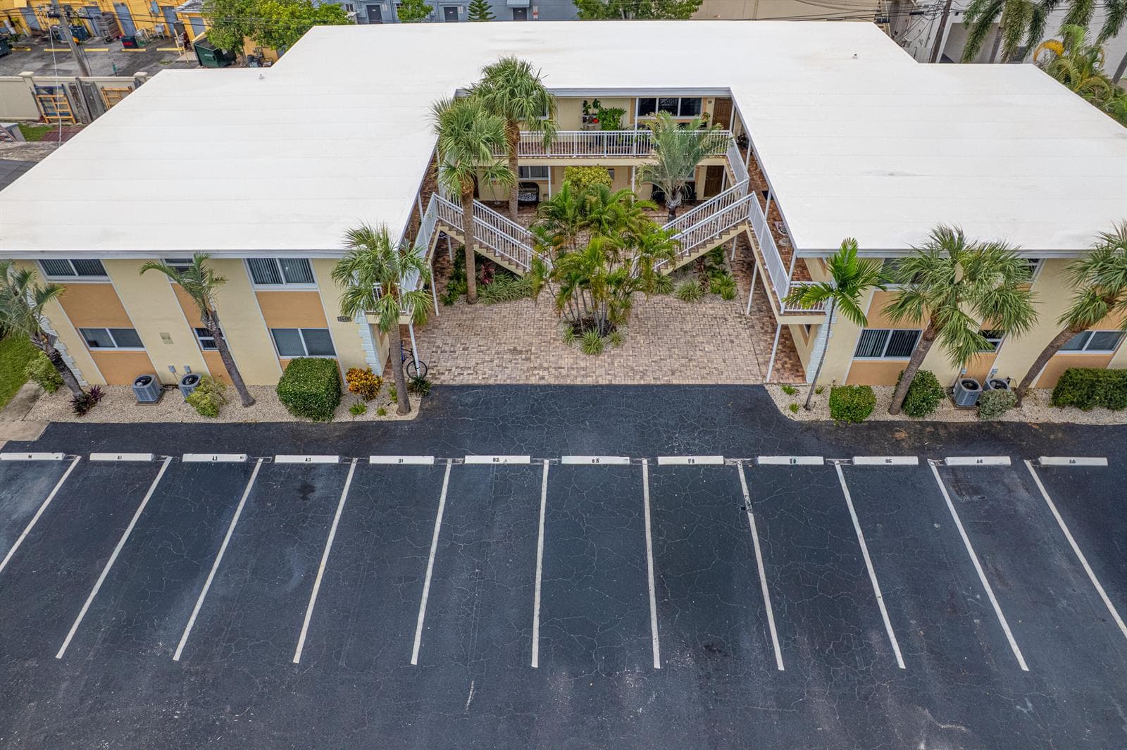 1649 SE 4TH Street # A6, Deerfield Beach, FL 33441 photo 2