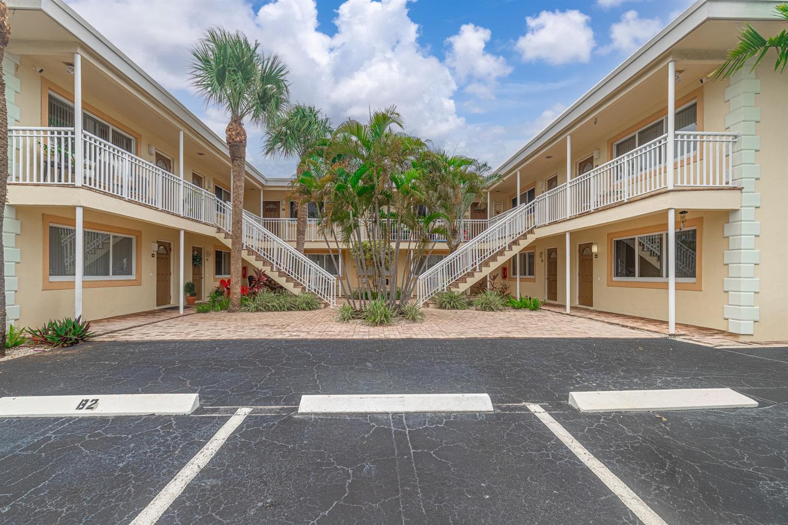 1649 SE 4TH Street # A6, Deerfield Beach, FL 33441 photo 3