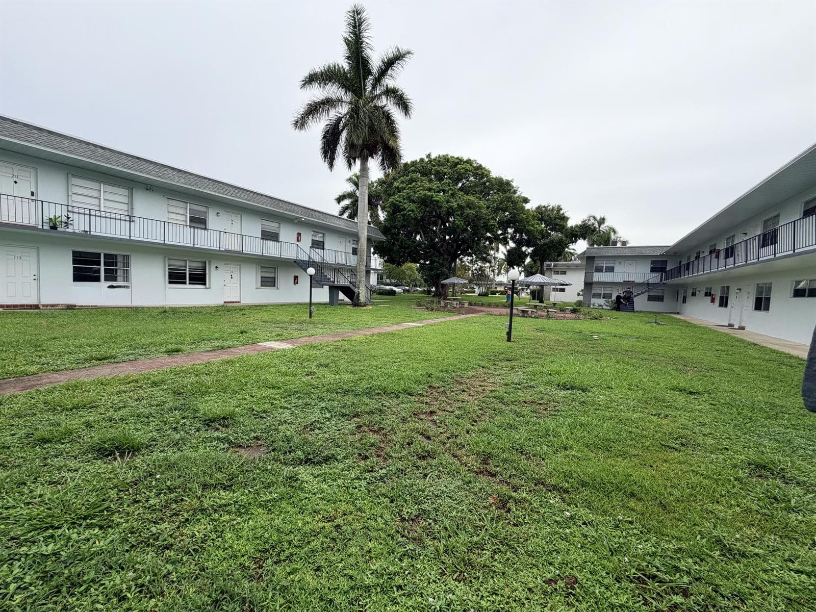 6191 SW 37th Street # Apt 114, Davie, FL 33314 photo 2