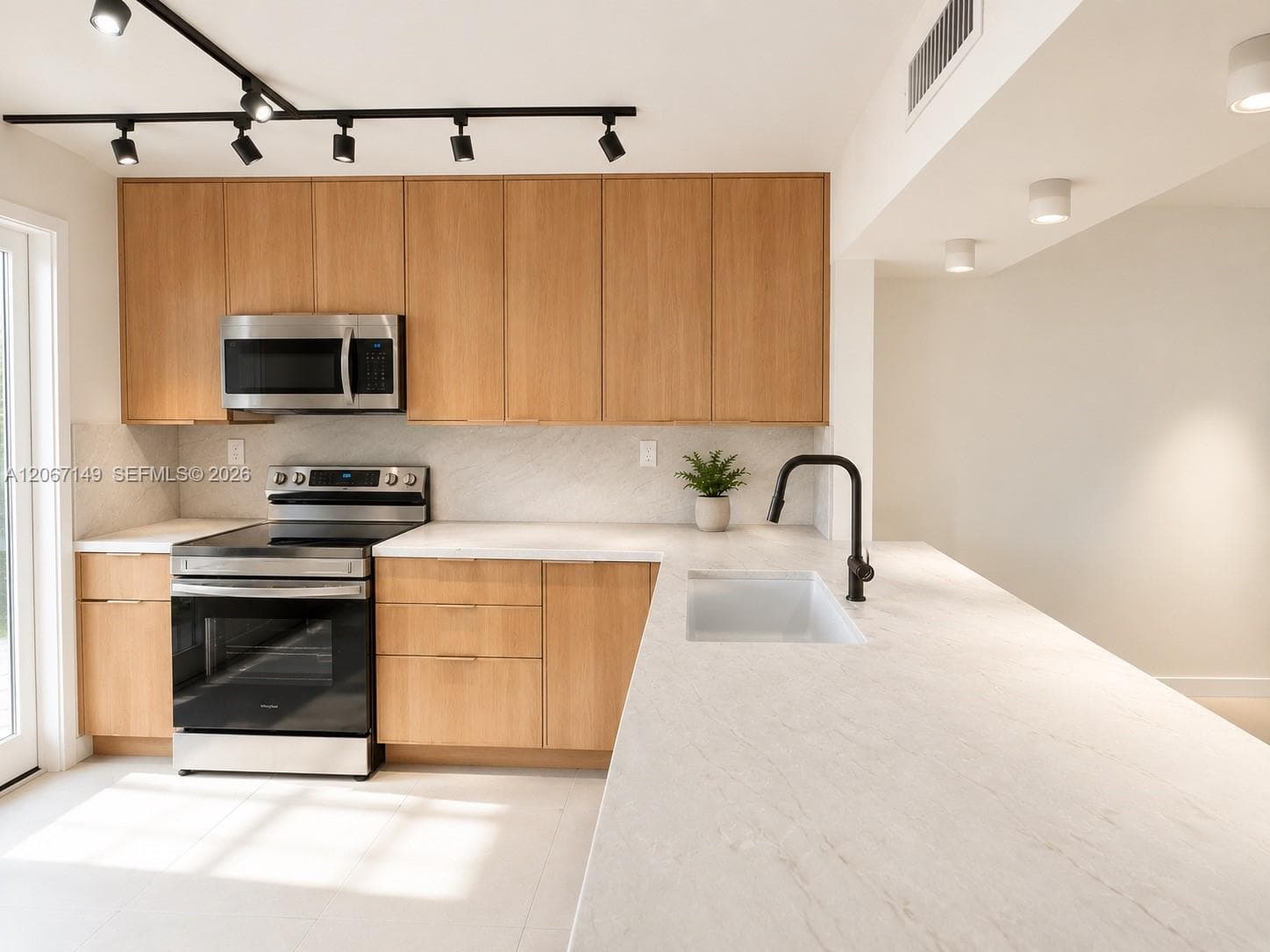 1220 Euclid Ave # 2, Miami Beach, FL 33139