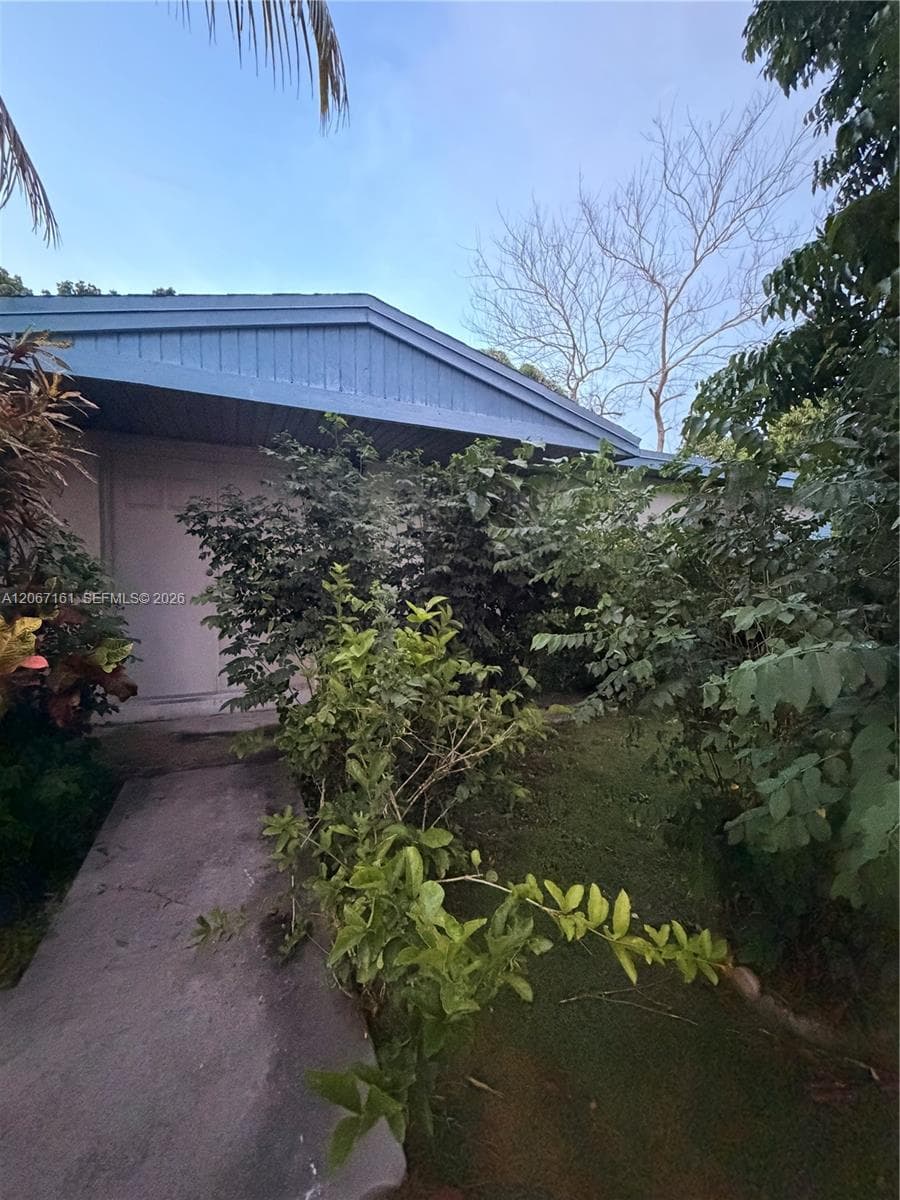 15005 SW 305th terrace, Homestead, FL 33033 photo 2