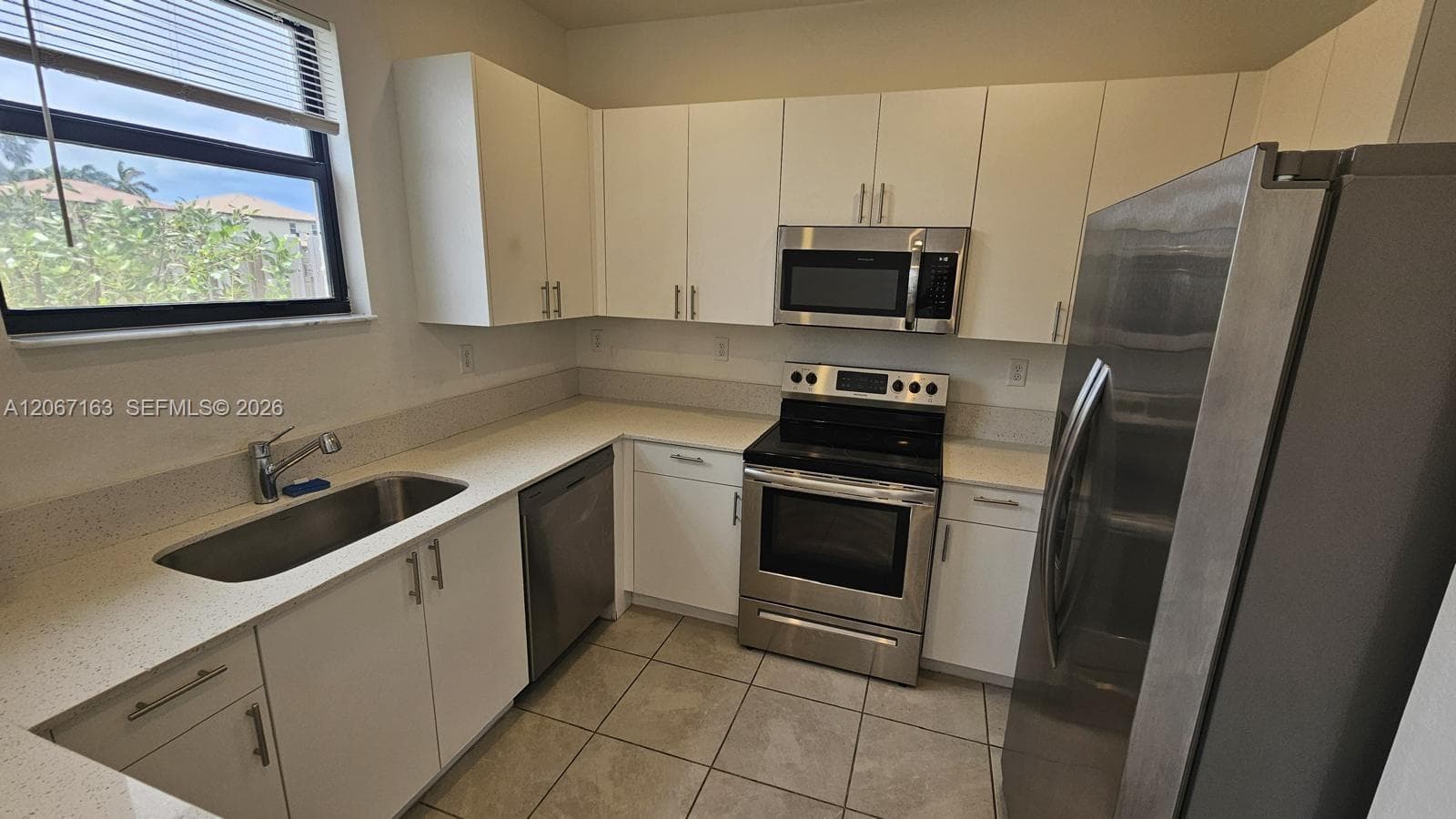 11910 SW 247th Ter, Homestead, FL 33032 photo 3