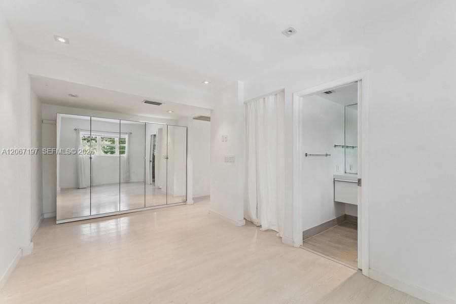 4812 Pine Tree Dr # 206, Miami Beach, FL 33140 photo 5