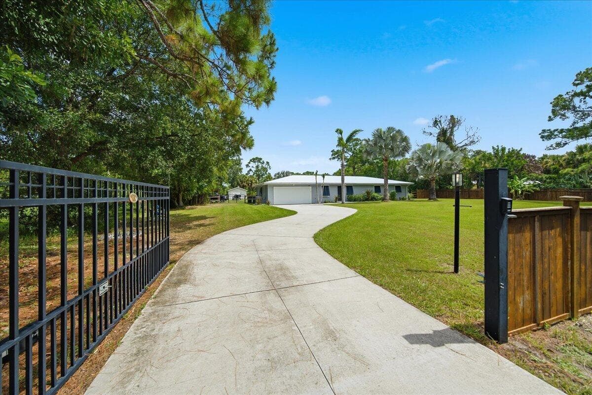 1740 Vally Road, Grant Valkaria, FL 32950 photo 2
