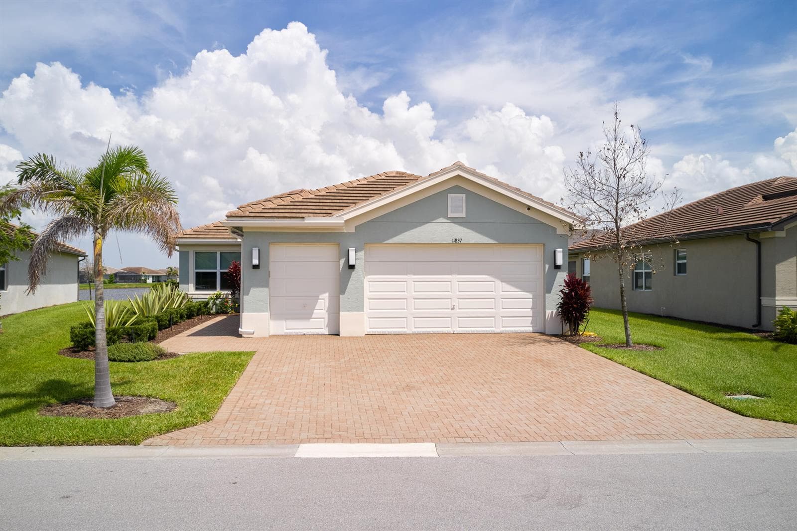 11837 SW Poseidon Way, Port St. Lucie, FL 34987 photo 3