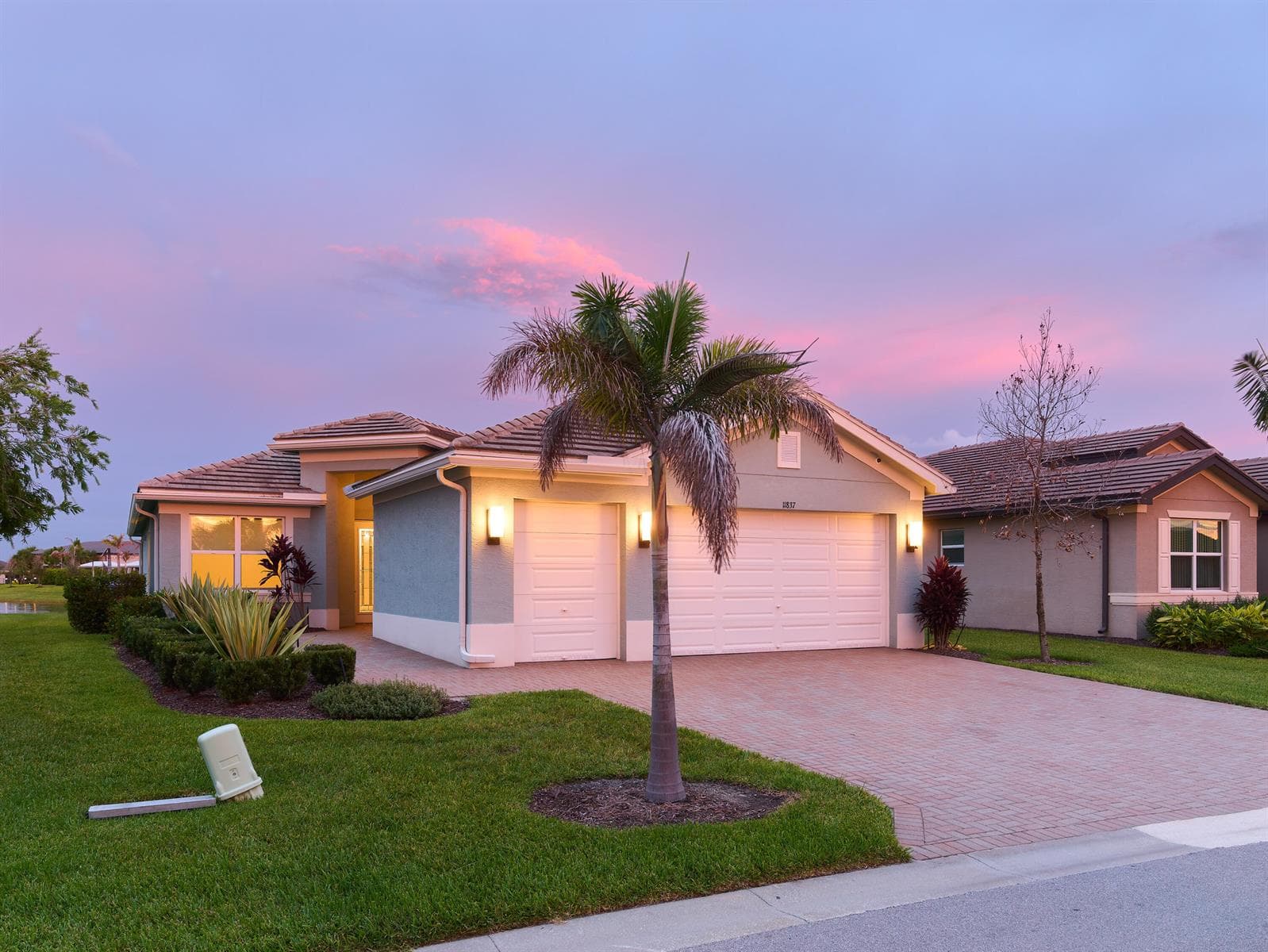 11837 SW Poseidon Way, Port St. Lucie, FL 34987 photo 4
