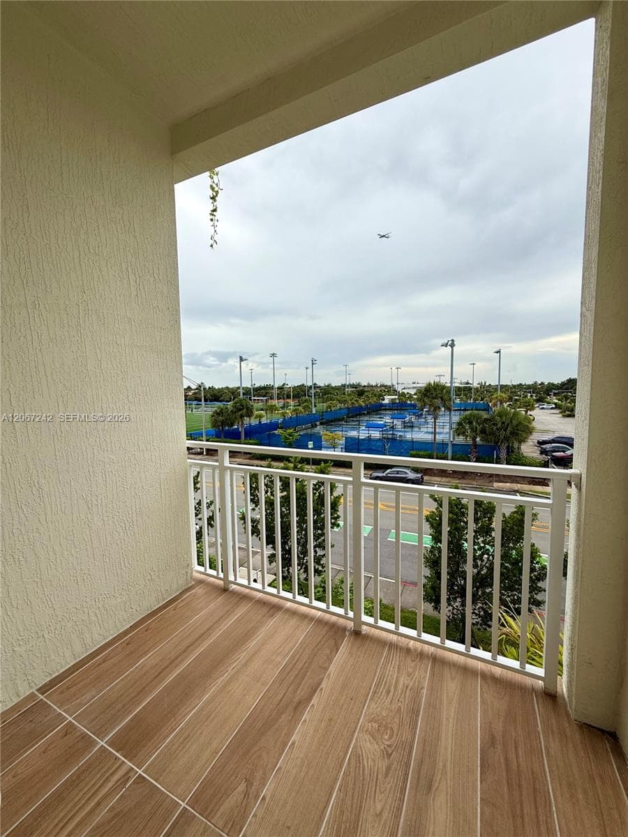 11150 NW 82nd St # 308, Doral, FL 33178 photo 3