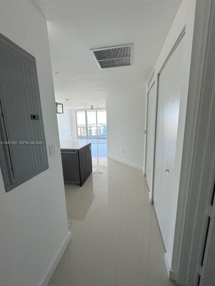 488 NE 18th St # 5005, Miami, FL 33132 photo 5