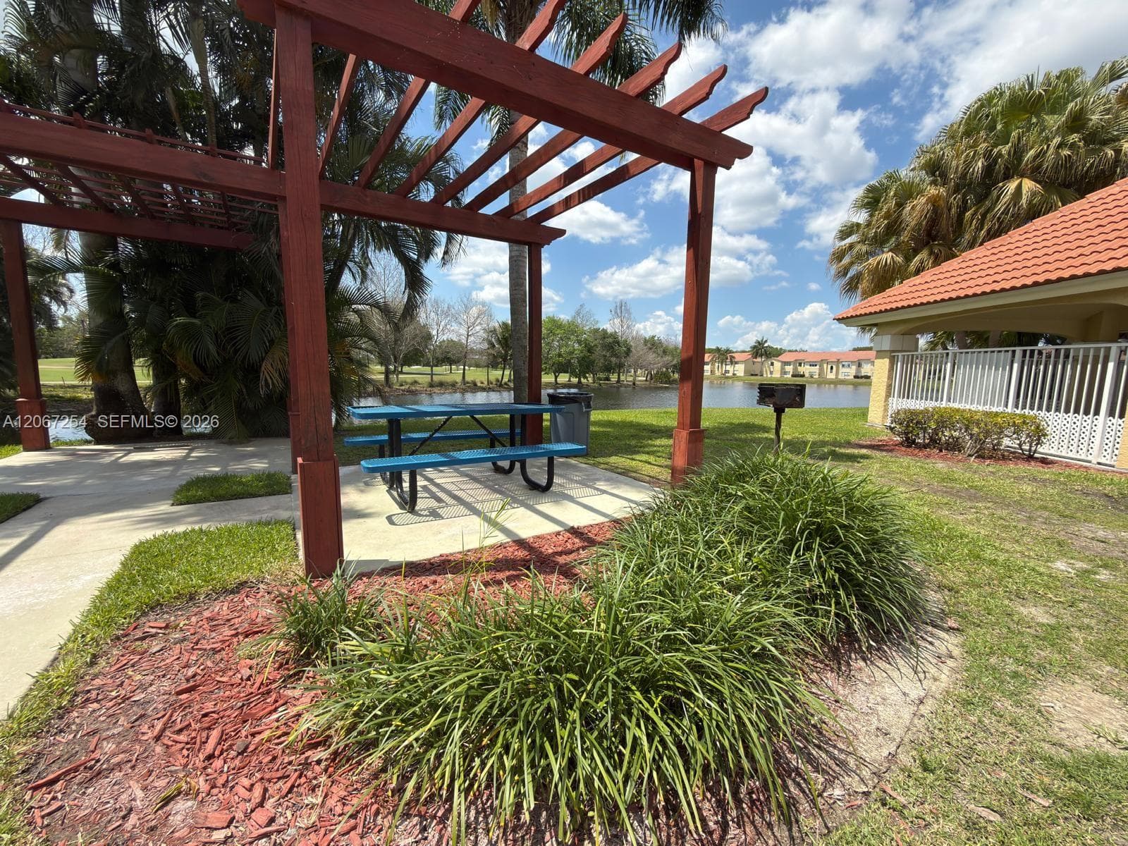 12760 Vista Isles Dr # 723, Sunrise, FL 33325 photo 3