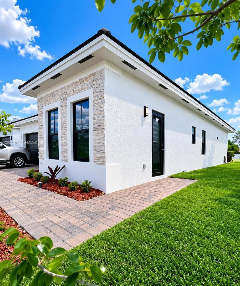 14602 SW 23th Ter, Miami, FL 33175 photo 2