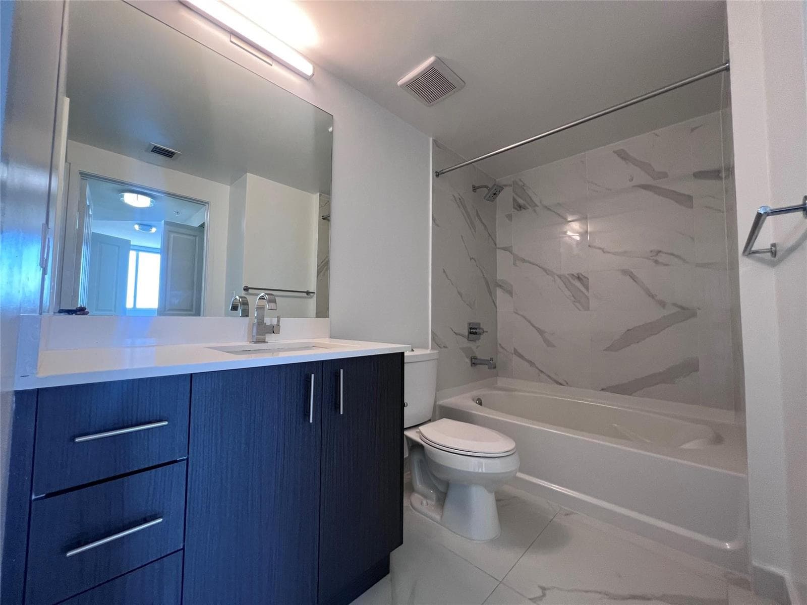729 NW 2 Street # 605, Miami, FL 33128 photo 5