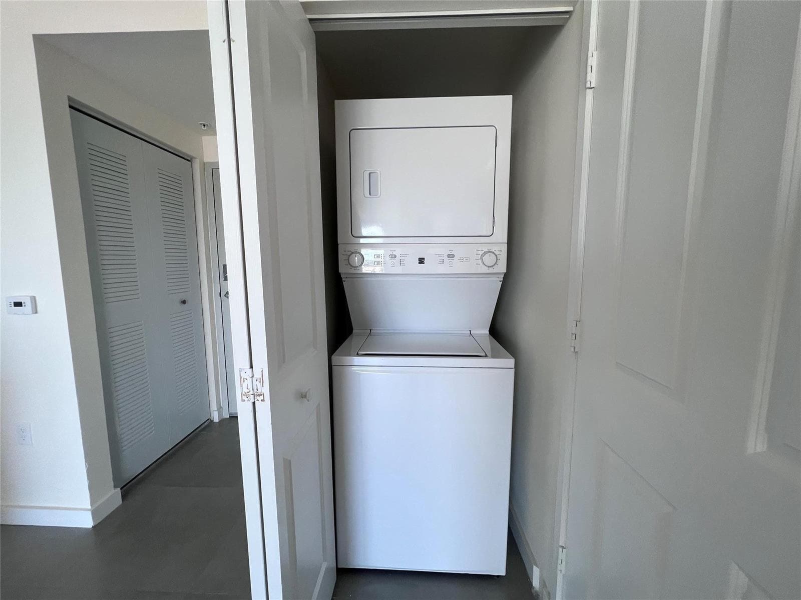 729 NW 2 Street # 605, Miami, FL 33128 photo 4