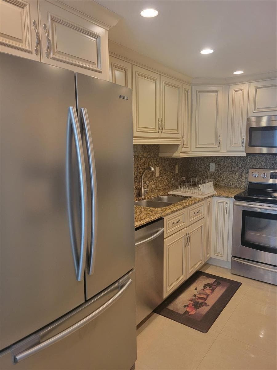 2401 S OCEAN Drive # 1108, Hollywood, FL 33019 photo 3