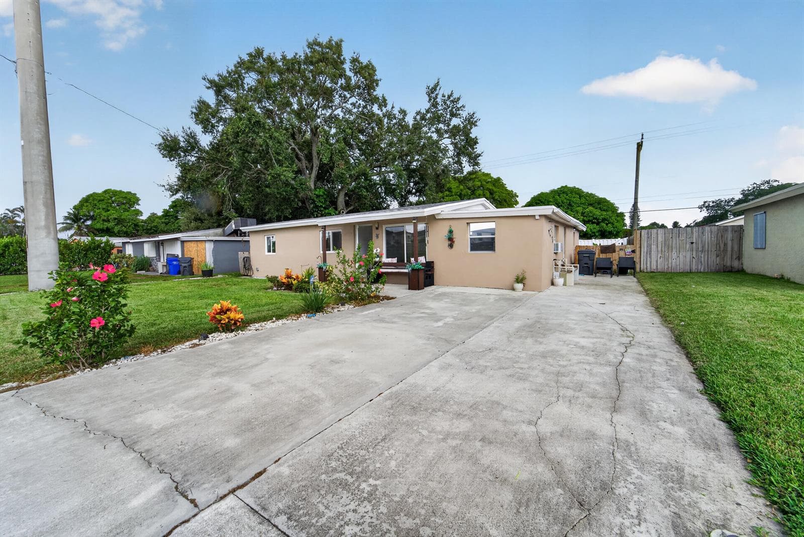 5900 Atlanta Street, Hollywood, FL 33021 photo 3