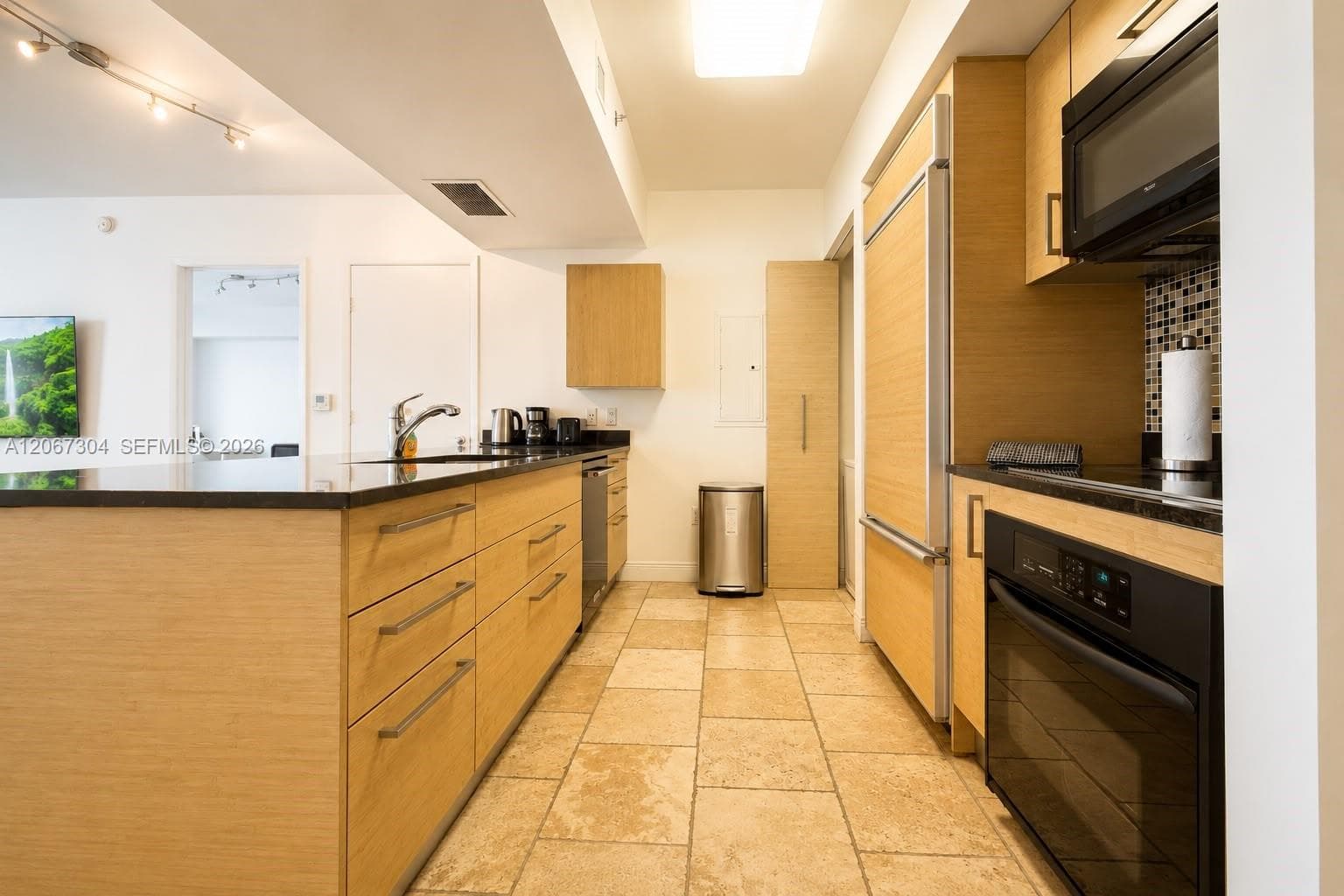 1830 S Ocean Dr # 4010, Hallandale Beach, FL 33009 photo 5