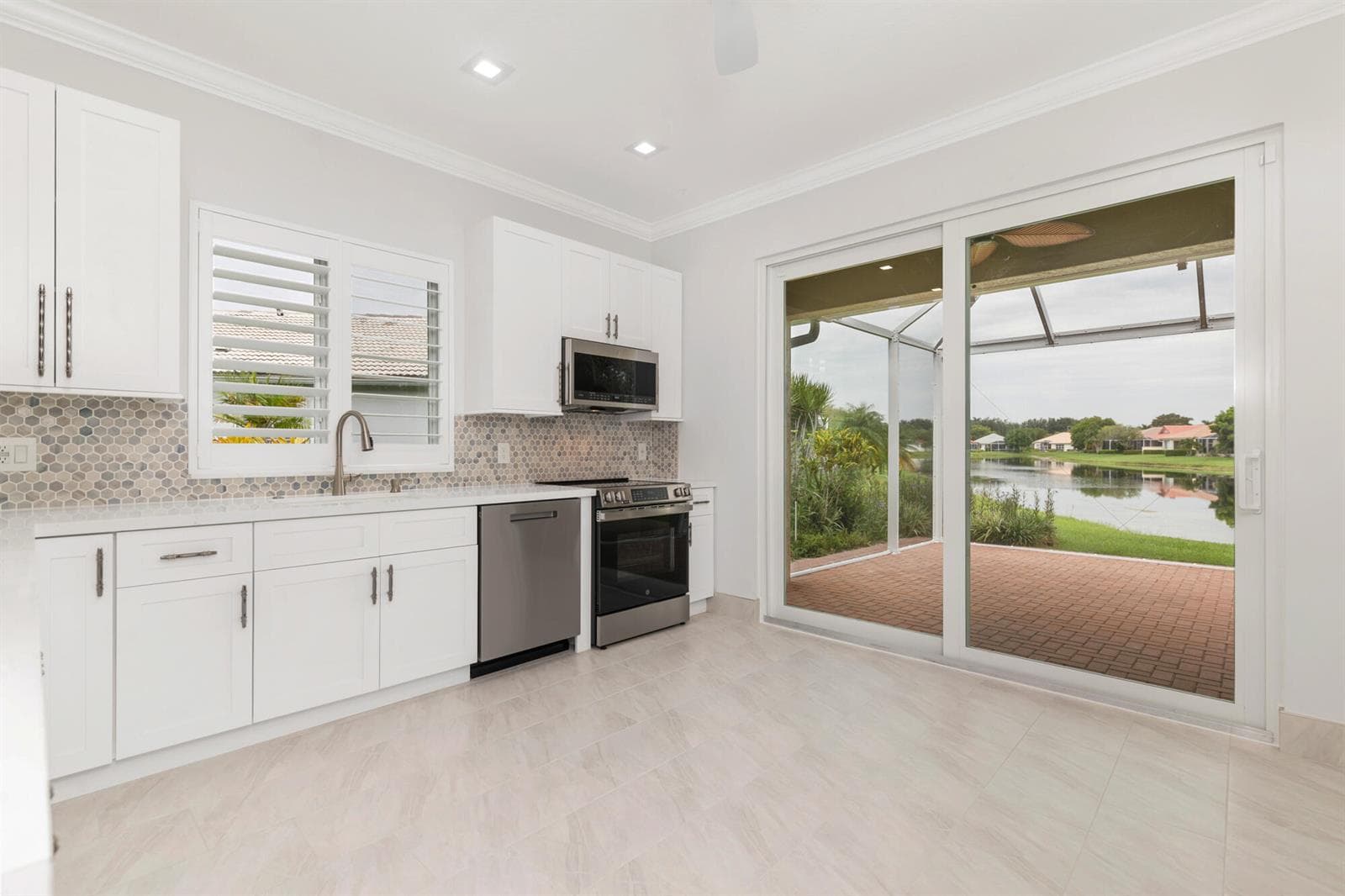 9119 Bay Point Circle, West Palm Beach, FL 33411 photo 5