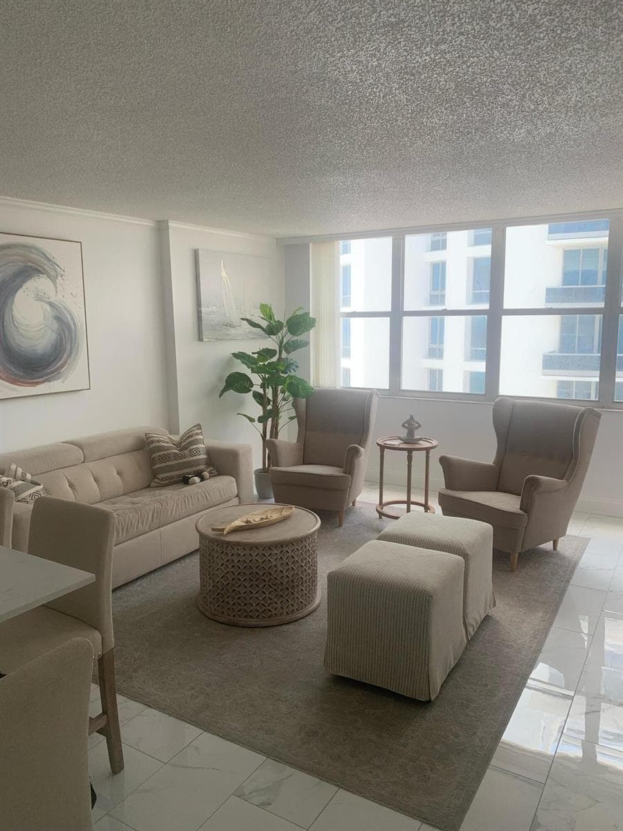 6039 COLLINS Avenue # 1722, Miami Beach, FL 33140 photo 3