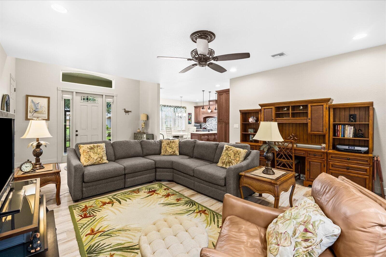5103 Echo Pines Circle E, Fort Pierce, FL 34951 photo 3