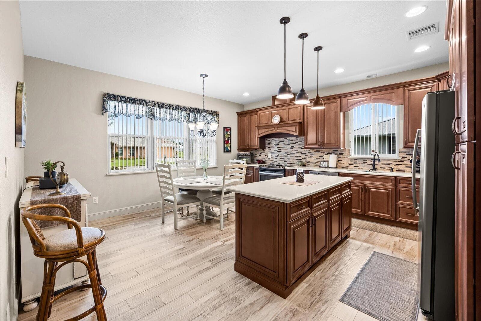 5103 Echo Pines Circle E, Fort Pierce, FL 34951 photo 4