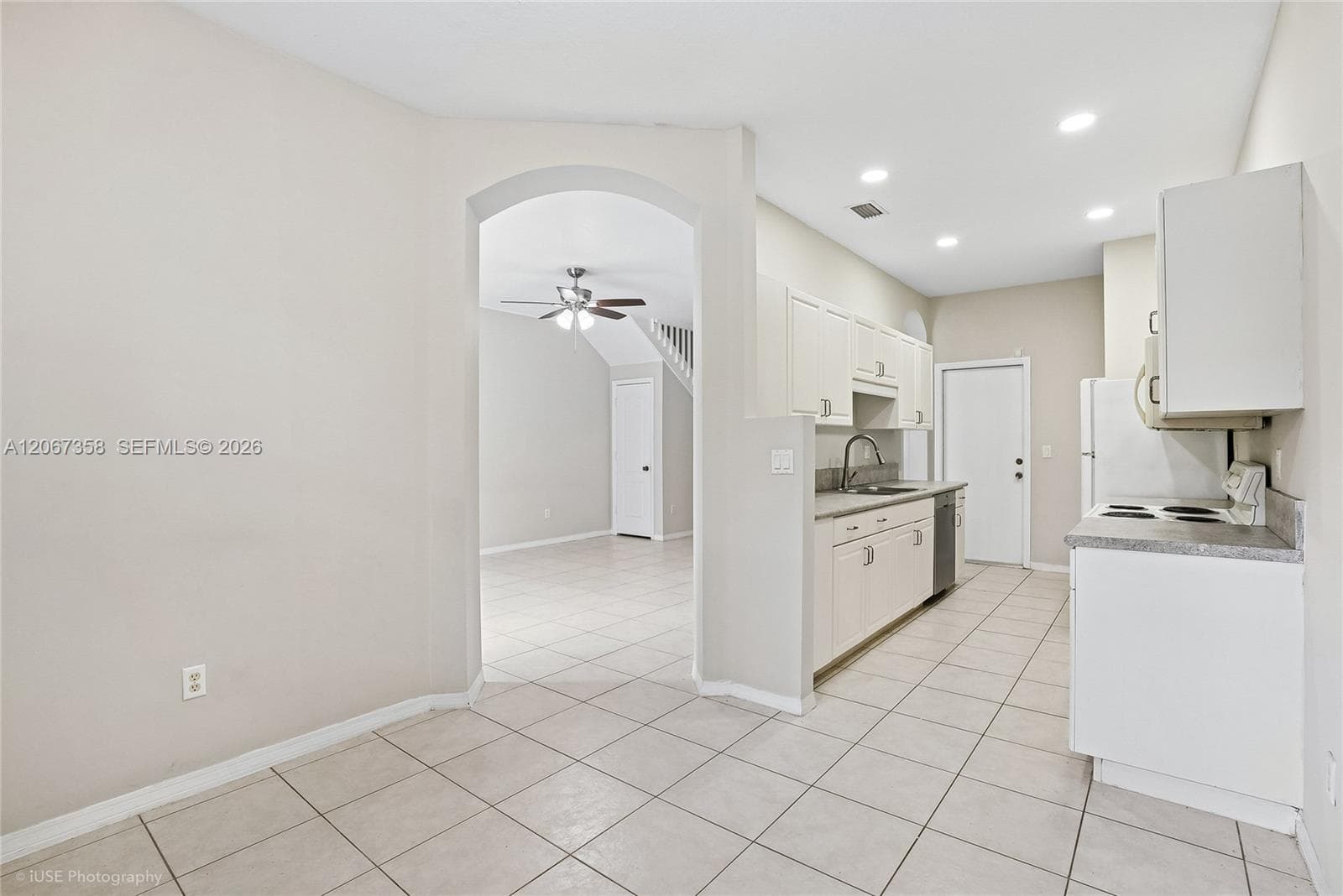 112 Wakulla Springs Way, Royal Palm Beach, FL 33411 photo 5