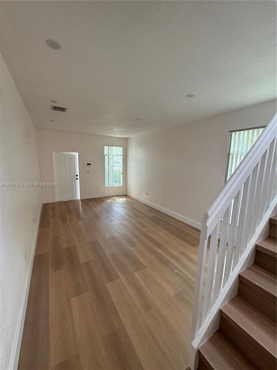 5606 NW 112th Psge, Doral, FL 33178 photo 4
