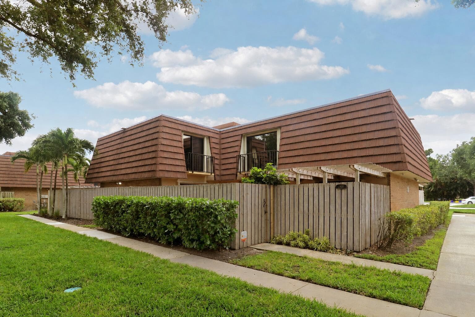 1901 19th Lane, Palm Beach Gardens, FL 33418