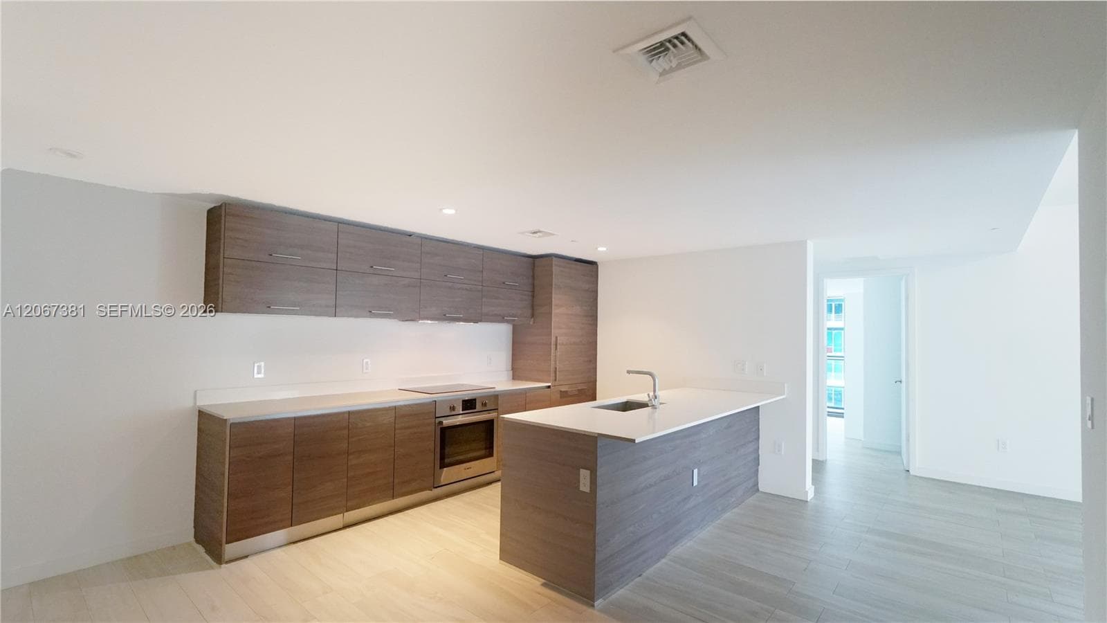 1300 S Miami Ave # 2610, Miami, FL 33130 photo 2