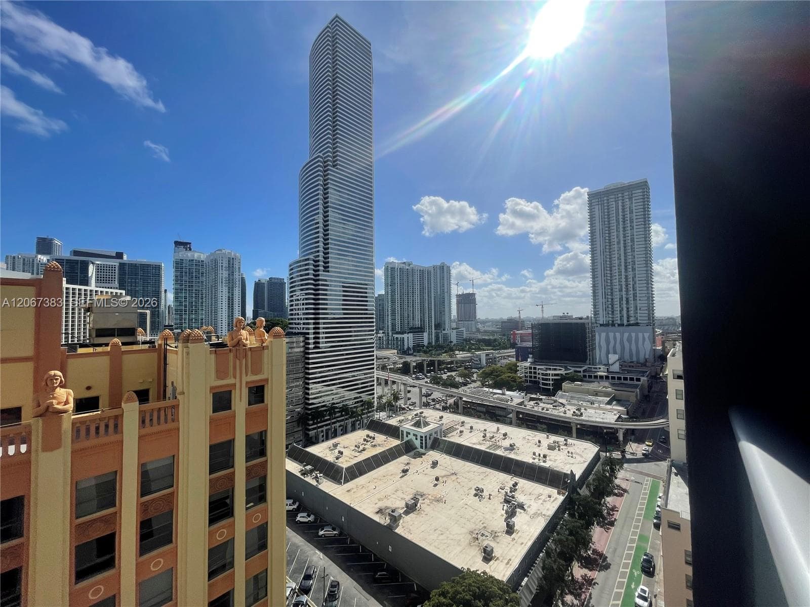 151 SE 1st St # 1505, Miami, FL 33131 photo 4