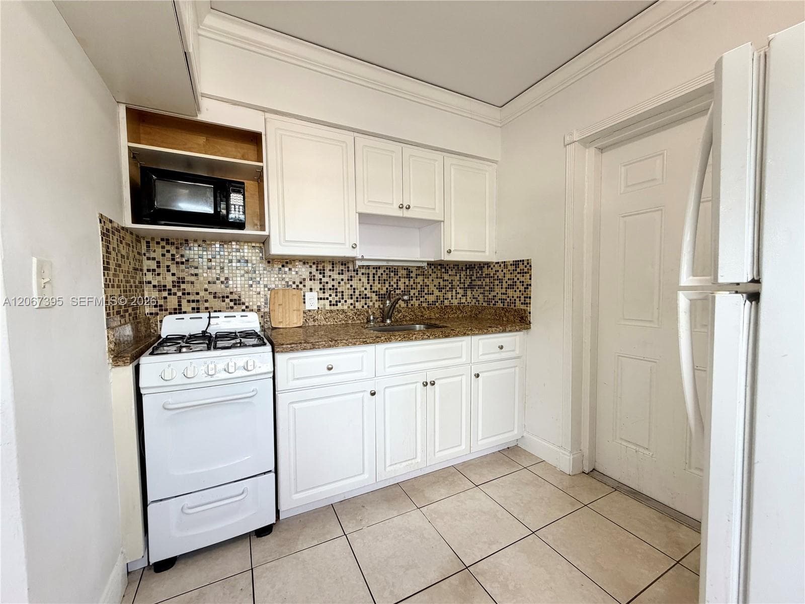 4613 Bougainvilla Dr # 1, Lauderdale By The Sea, FL 33308 photo 2