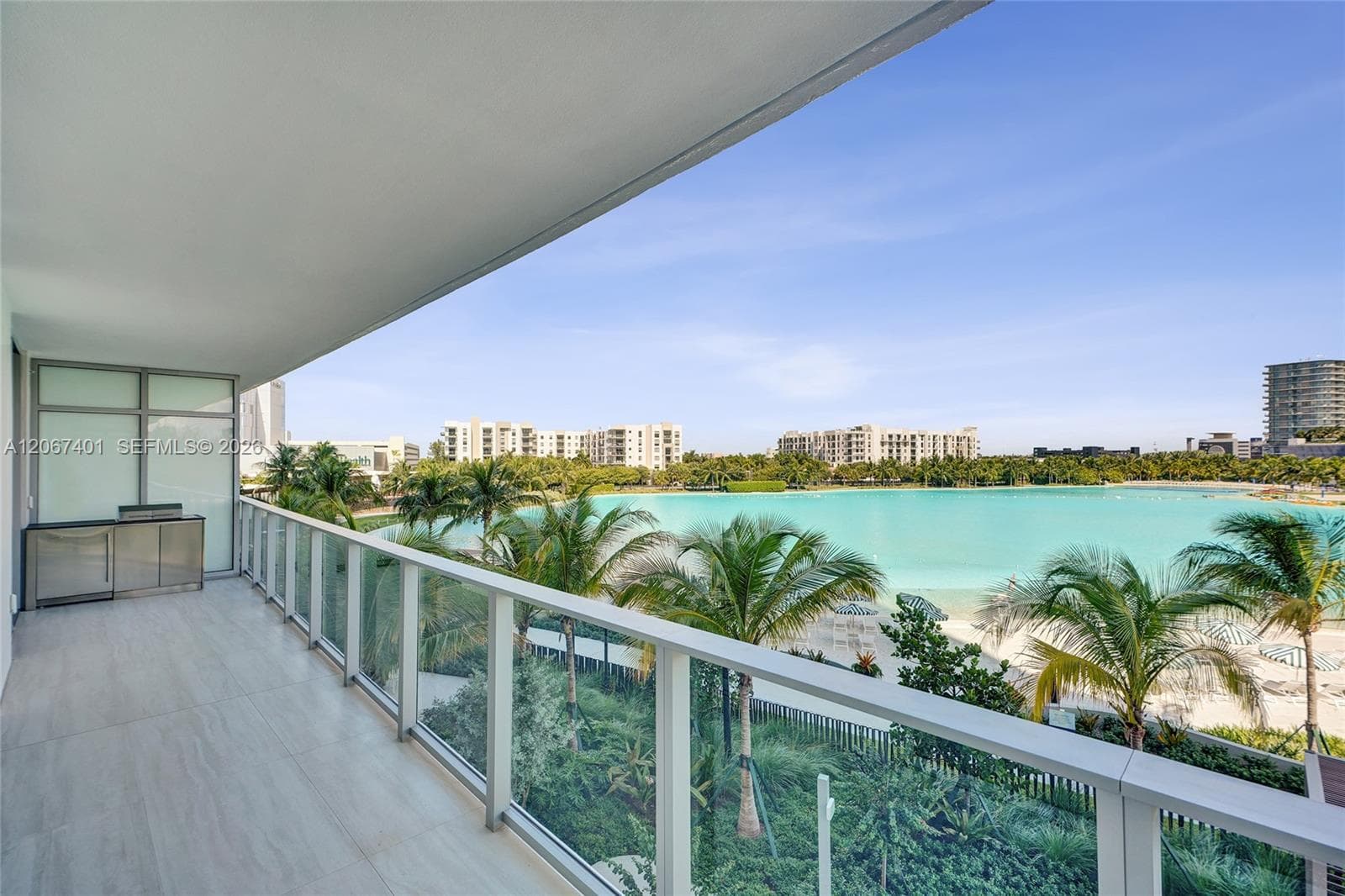 2411 Laguna Circle # 208, Miami, FL 33181