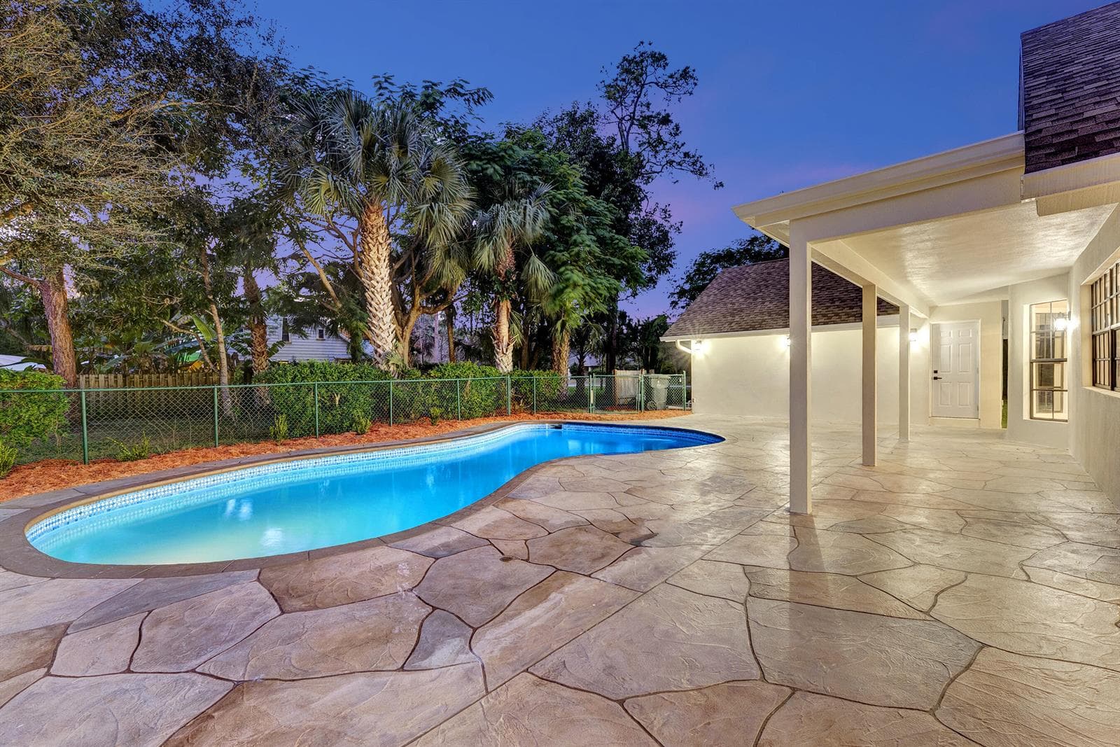 225 Sulky Way, Wellington, FL 33414 photo 2