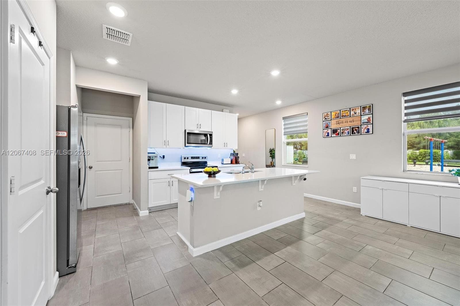 1616 Lindley St, Mangonia Park, FL 33407 photo 5