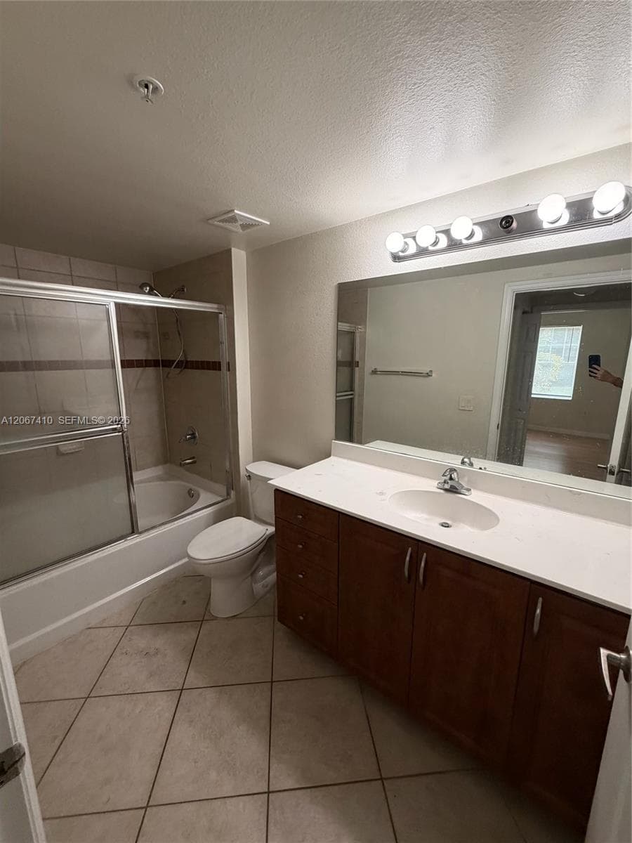 6492 Emerald Dunes Dr # 107, West Palm Beach, FL 33411 photo 5