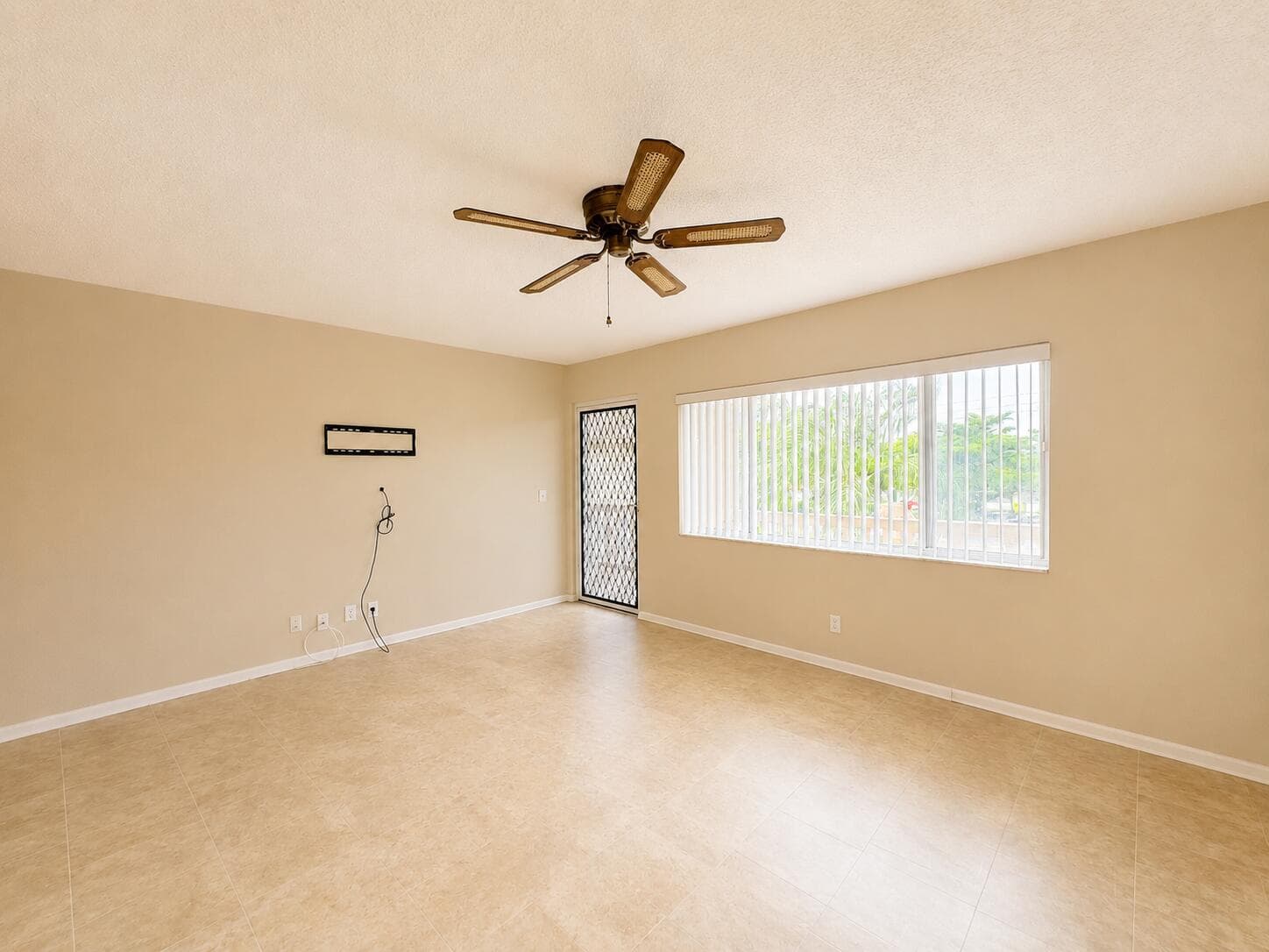 555 PURDY Lane # 309, Palm Springs, FL 33461 photo 5