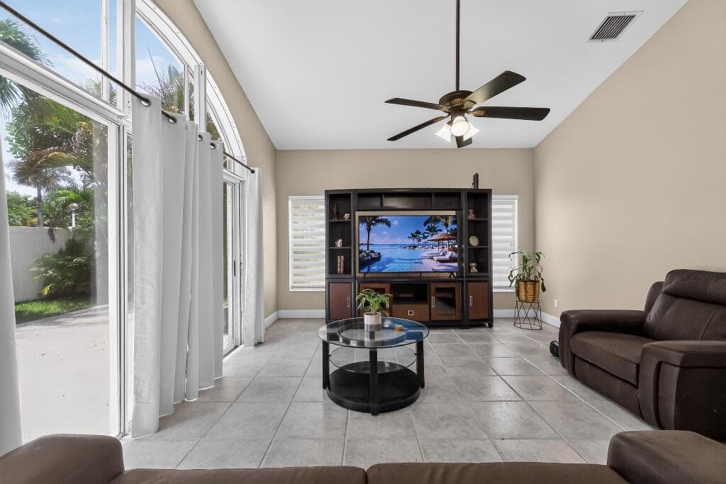 922 OPAL Terrace, Weston, FL 33326 photo 5