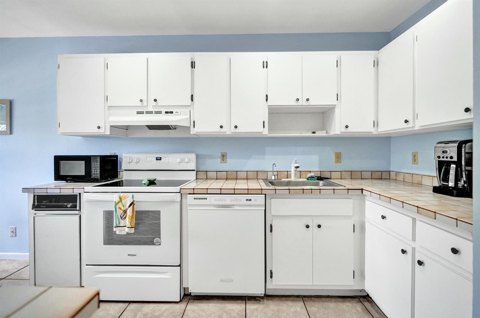19 STRATFORD Drive E # Unit F, Boynton Beach, FL 33436 photo 5