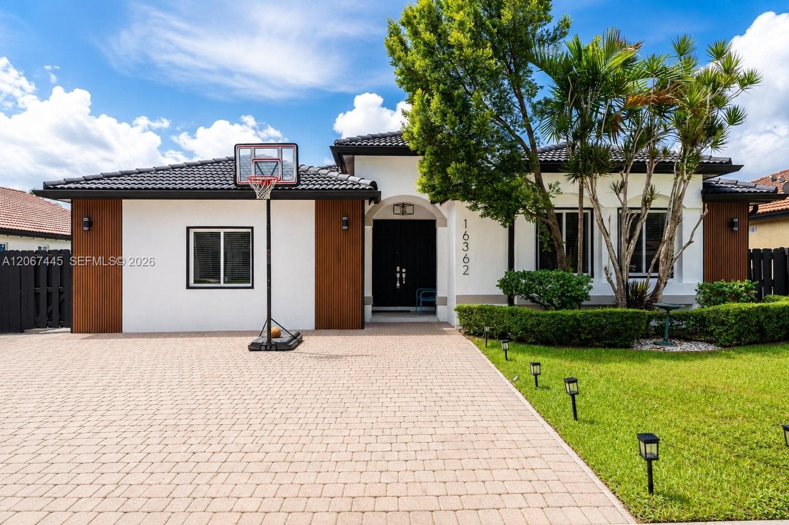 16362 SW 53rd Ter, Miami, FL 33185 photo 4