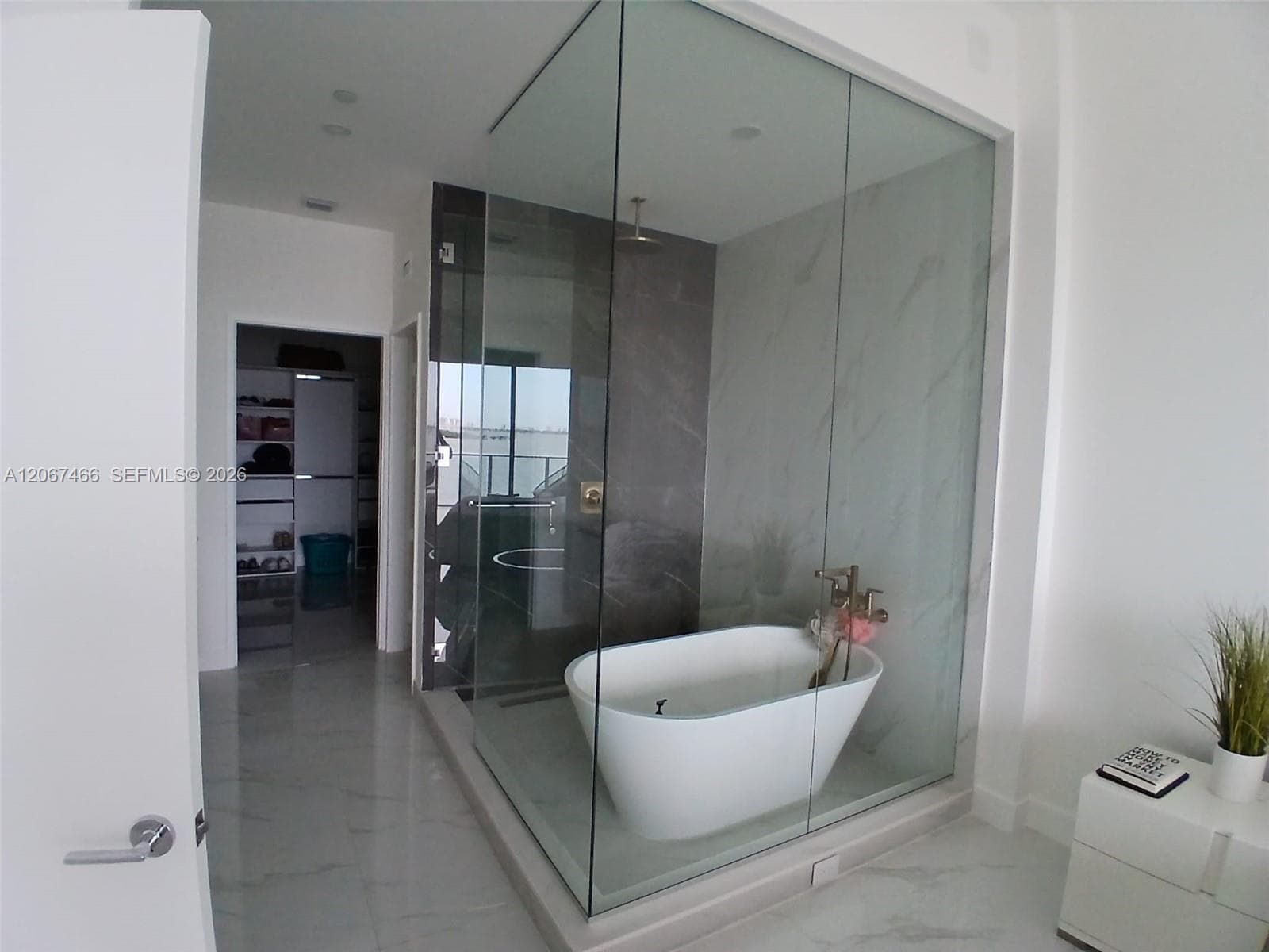 700 NE 24th St # 204-A, Miami, FL 33137 photo 5