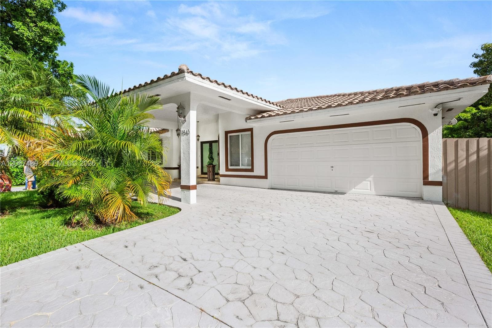 9840 NW 28th Ter, Doral, FL 33172 photo 2