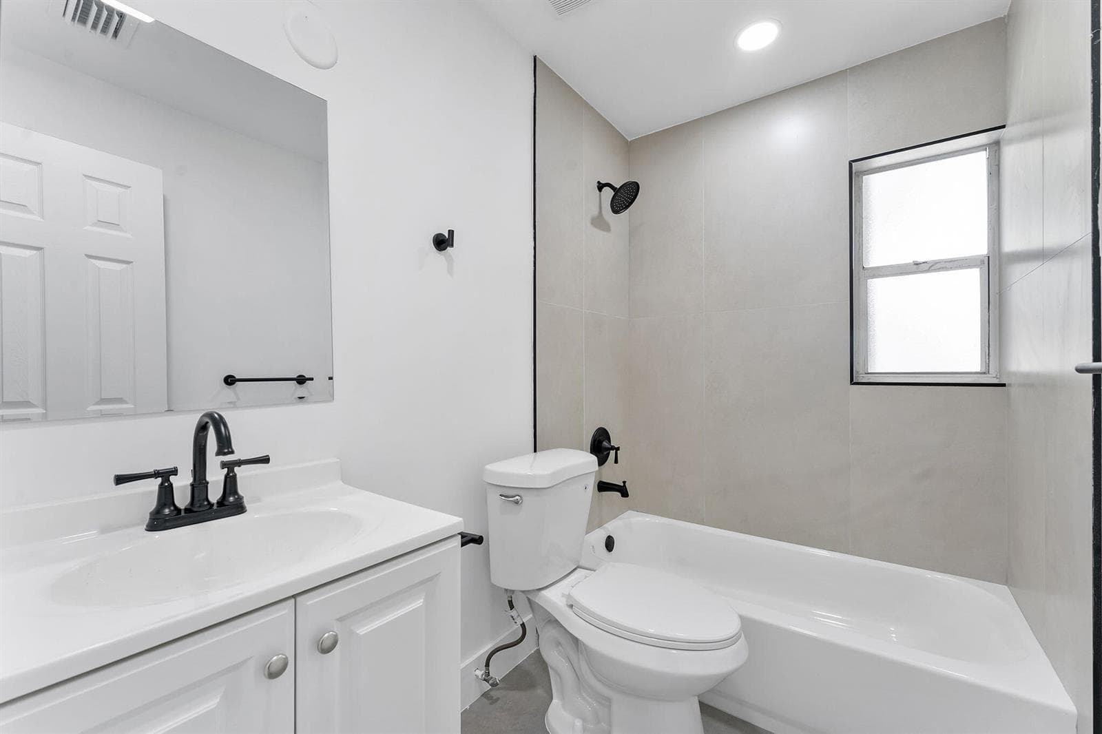 441 NW 2ND Avenue, Deerfield Beach, FL 33441 photo 5