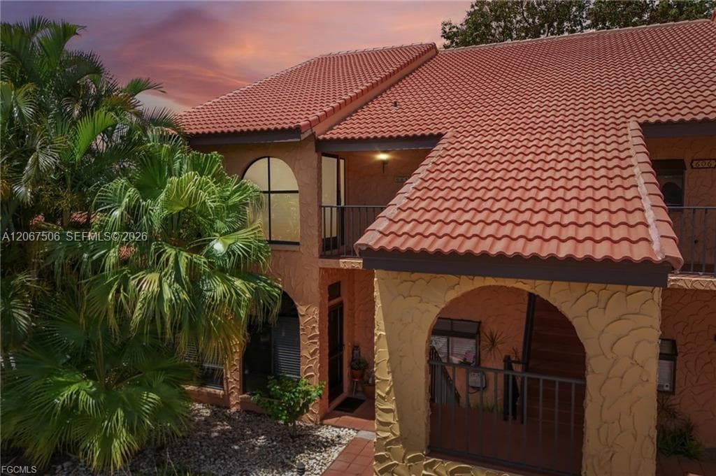 5510 SW 4TH PL # 605, Cape Coral, FL 33914 photo 3