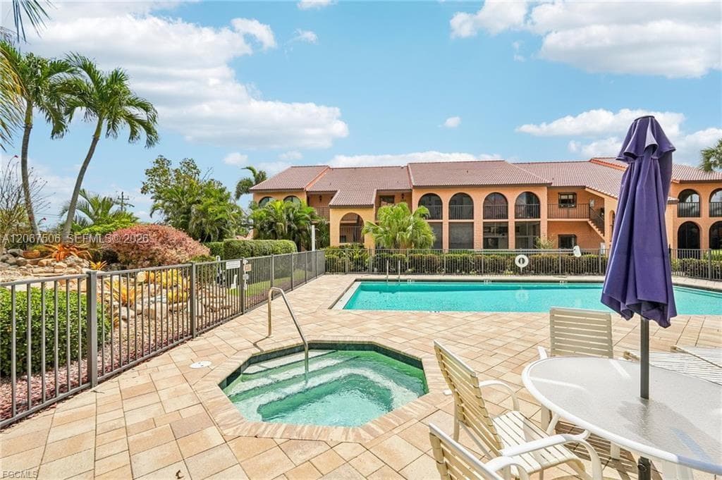 5510 SW 4TH PL # 605, Cape Coral, FL 33914 photo 4