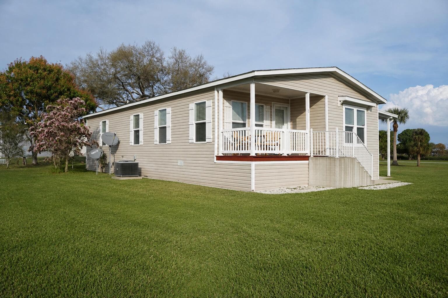 56 Manor Drive, Fort Pierce, FL 34982 photo 2