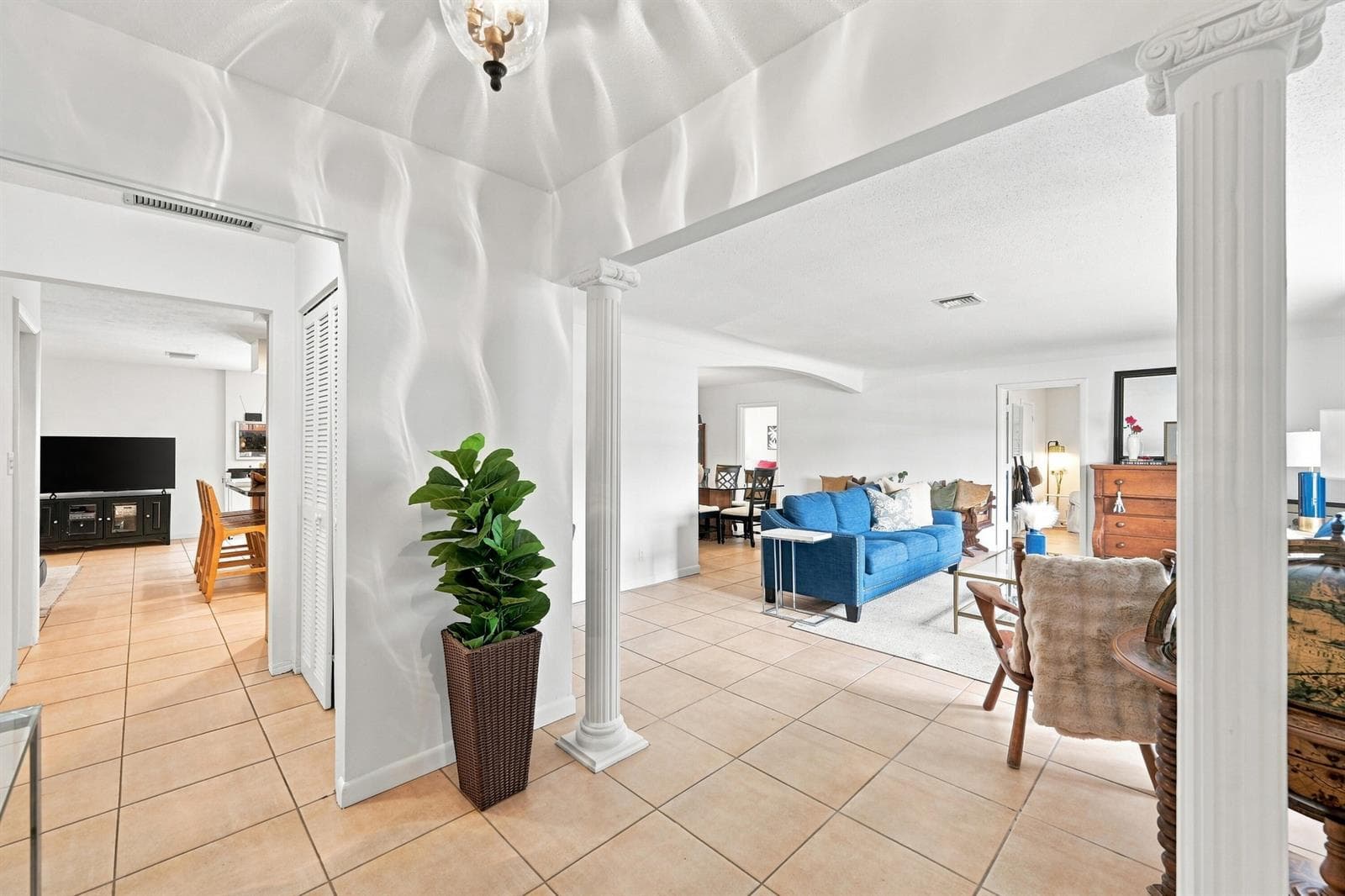 3315 NE 42nd Court, Fort Lauderdale, FL 33308 photo 2